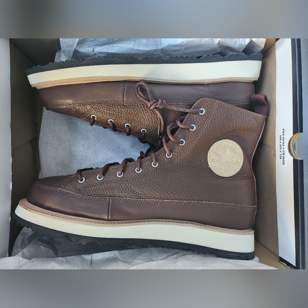 Converse Chuck Taylor crafted boots